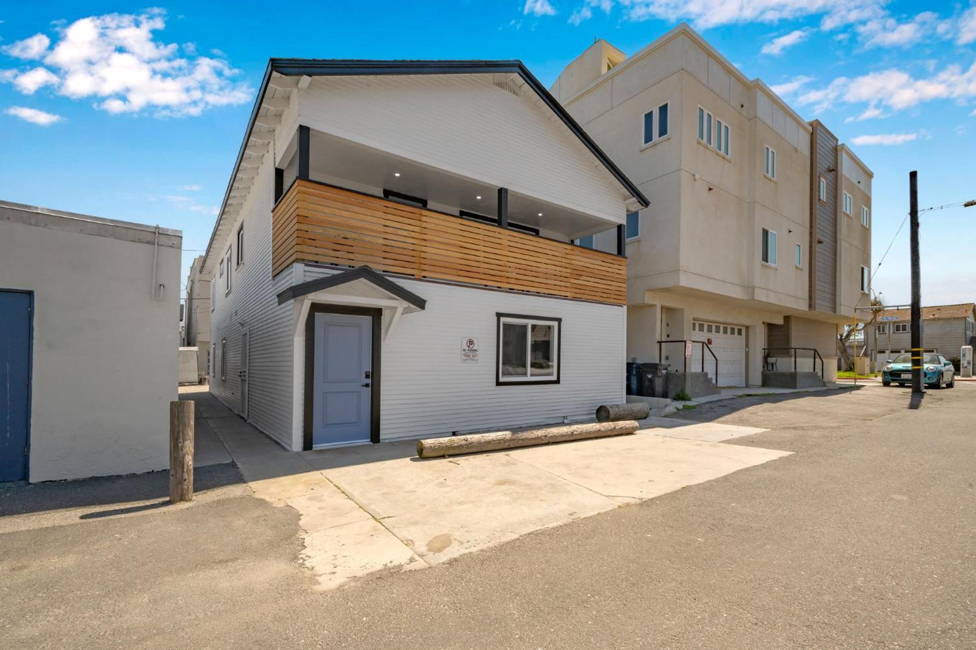 Brand New Home By The Beach & Historic Sunset Water Tower صن سيت بيتش المظهر الخارجي الصورة